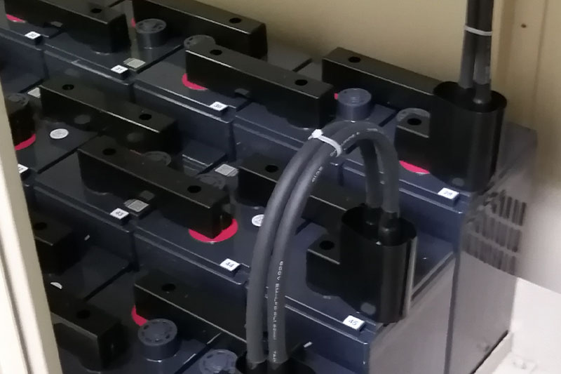 蓄電池システム
